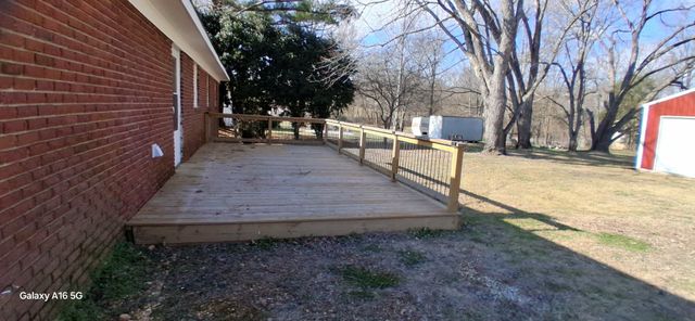 5019 Sunny Acres Dr, Waynesboro, TN 38485