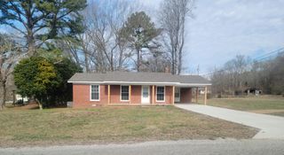 5019 Sunny Acres Dr, Waynesboro, TN 38485