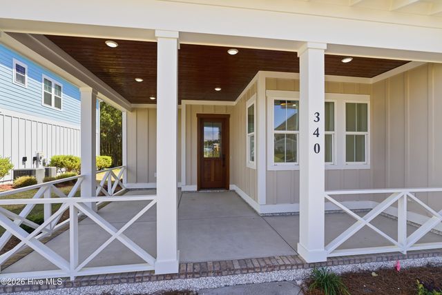 340 Spicer Lake Drive, Holly Ridge, NC 28445