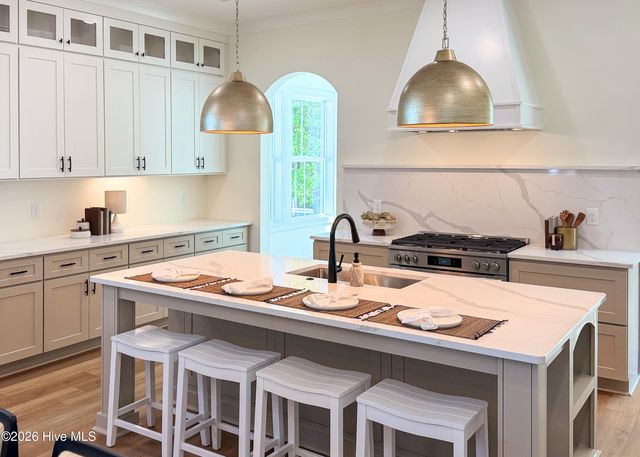 340 Spicer Lake Drive, Holly Ridge, NC 28445