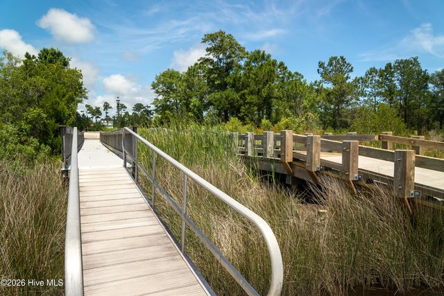 340 Spicer Lake Drive, Holly Ridge, NC 28445