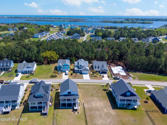 340 Spicer Lake Drive, Holly Ridge, NC 28445