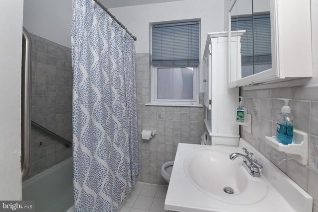 9210 HORATIO RD, Philadelphia, PA 19114