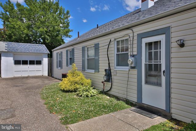 9210 HORATIO RD, Philadelphia, PA 19114