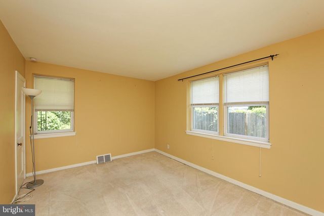 9210 HORATIO RD, Philadelphia, PA 19114