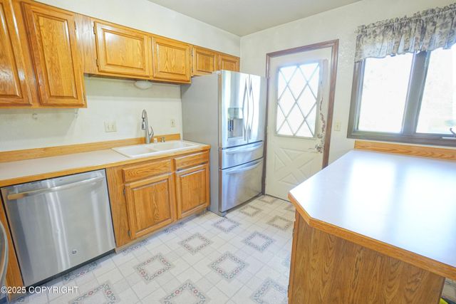 48160 Snowflake Court, Soldotna, AK 99669