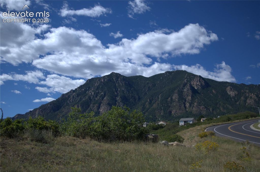 4815 Broadmoor Bluffs Drive, Colorado Springs, CO 80906 — photo 3