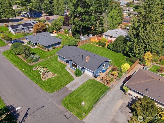 20621 78th Place W, Edmonds, WA 98026
