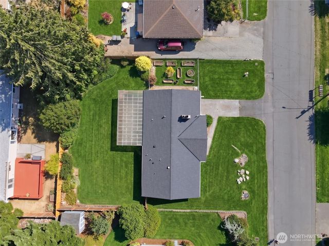 20621 78th Place W, Edmonds, WA 98026