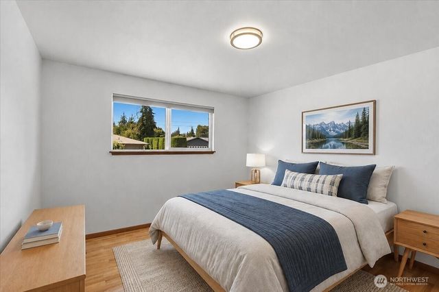 20621 78th Place W, Edmonds, WA 98026
