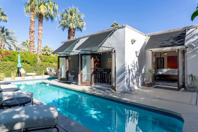 1755 S Mesa Drive, Palm Springs, CA 92264