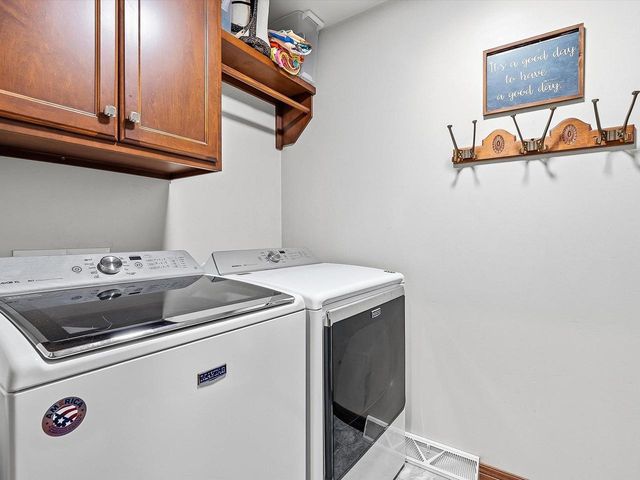 3594 BAY HARBOR DRIVE, Green Bay, WI 54311