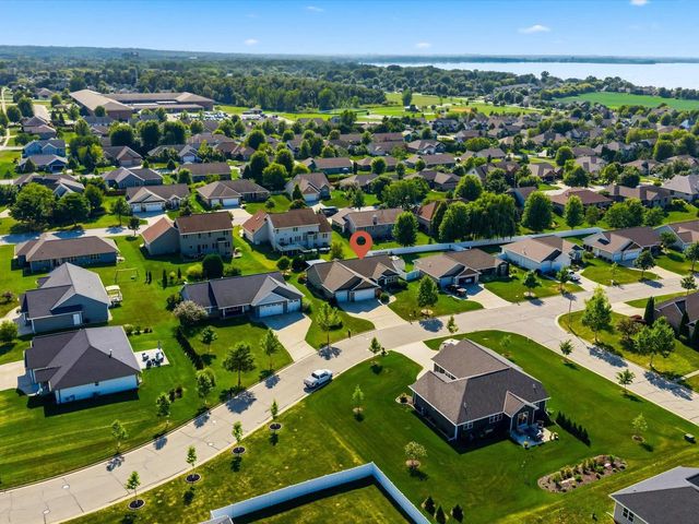 3594 BAY HARBOR DRIVE, Green Bay, WI 54311