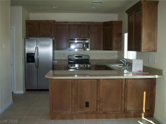 863 PARK WALK Avenue -, Las Vegas, NV 89123