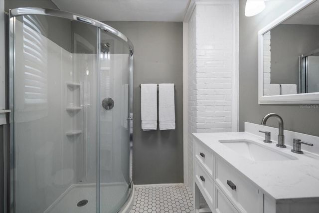 310 N LINCOLN AVENUE, Clearwater, FL 33755