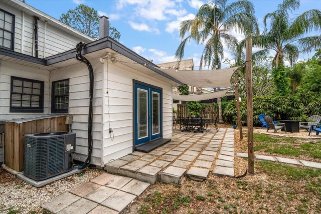 310 N LINCOLN AVENUE, Clearwater, FL 33755