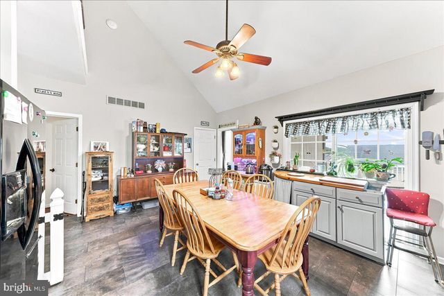 313 MANCHESTER ST, Oxford, PA 19363