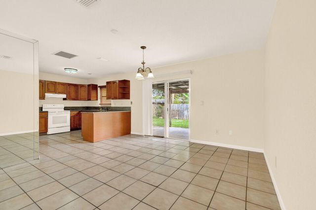 151 NE 26th Avenue, Boynton Beach, FL 33435