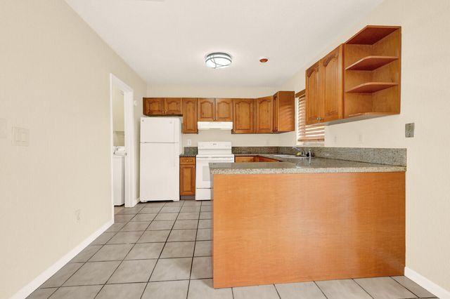 151 NE 26th Avenue, Boynton Beach, FL 33435