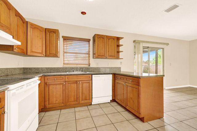 151 NE 26th Avenue, Boynton Beach, FL 33435