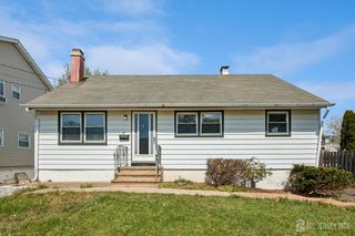 2 Westbury Road, Iselin, VI 00830