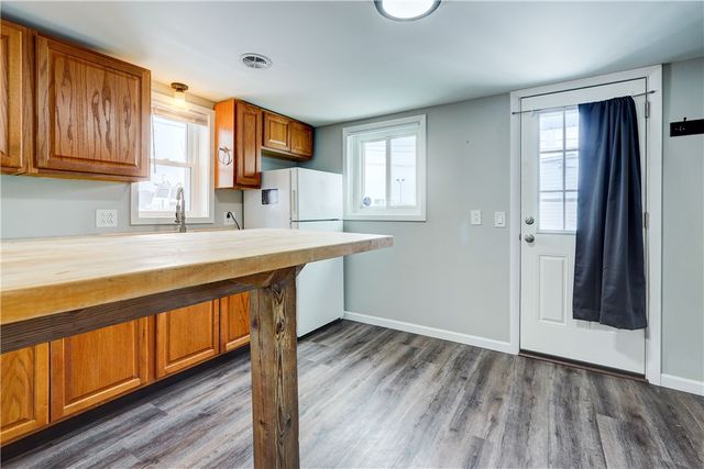 1070 Gravel Road 4, Webster, NY 14580