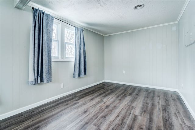 1070 Gravel Road 4, Webster, NY 14580