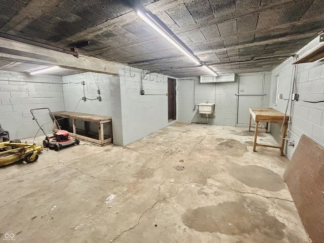 5442 W 56th Street, Indianapolis, IN 46254