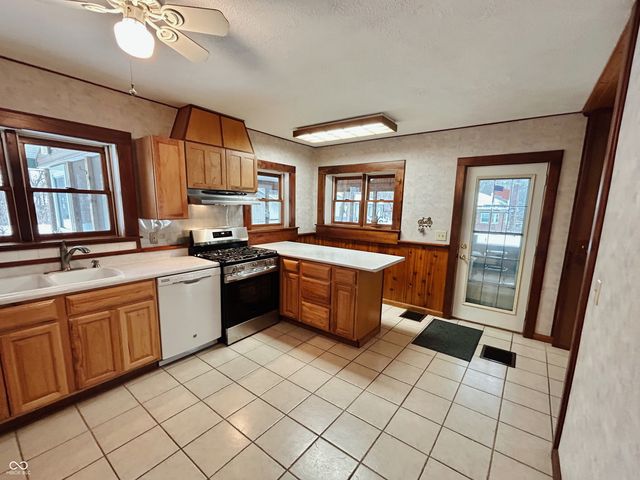 5442 W 56th Street, Indianapolis, IN 46254