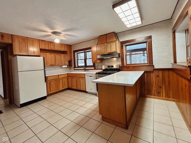 5442 W 56th Street, Indianapolis, IN 46254