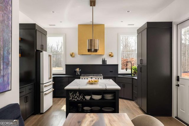 11572 Serenbe Lane, Chattahoochee Hills, GA 30268