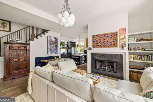 11572 Serenbe Lane, Chattahoochee Hills, GA 30268