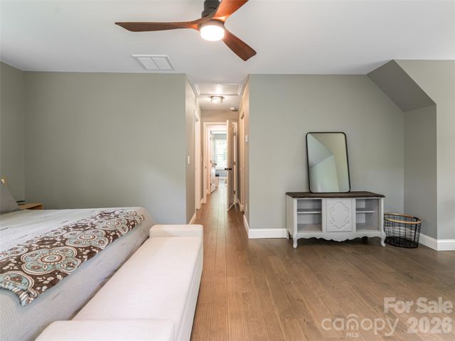 239 Bonnies Meadow Place, Asheville, NC 28806