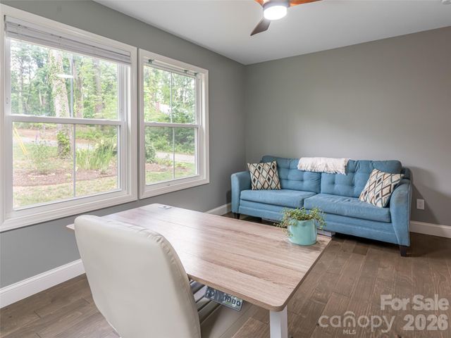 239 Bonnies Meadow Place, Asheville, NC 28806