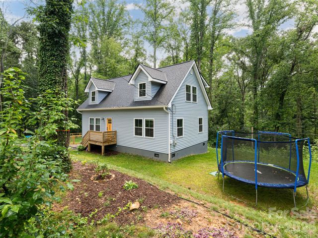239 Bonnies Meadow Place, Asheville, NC 28806