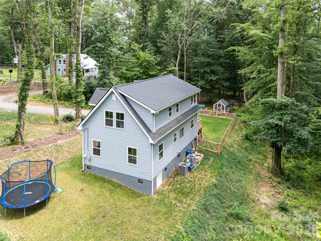239 Bonnies Meadow Place, Asheville, NC 28806