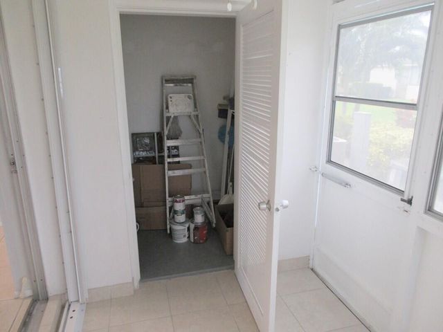 2572 Emory Drive E J, West Palm Beach, FL 33415