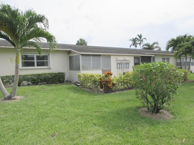 2572 Emory Drive E J, West Palm Beach, FL 33415