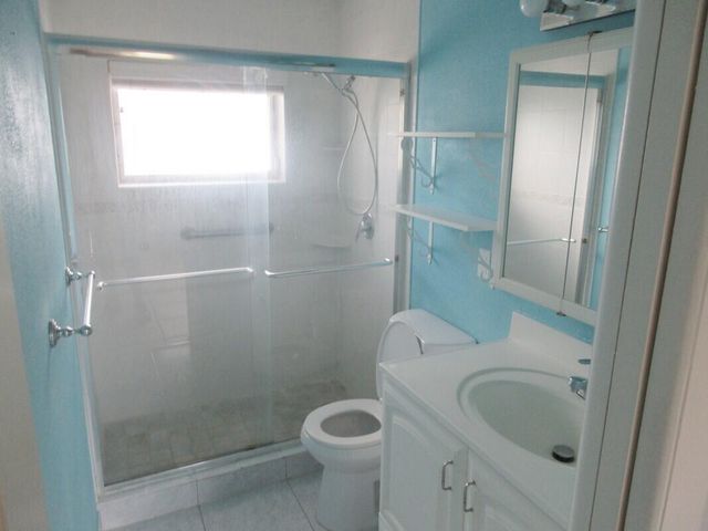 2572 Emory Drive E J, West Palm Beach, FL 33415