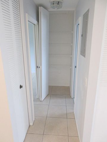 2572 Emory Drive E J, West Palm Beach, FL 33415