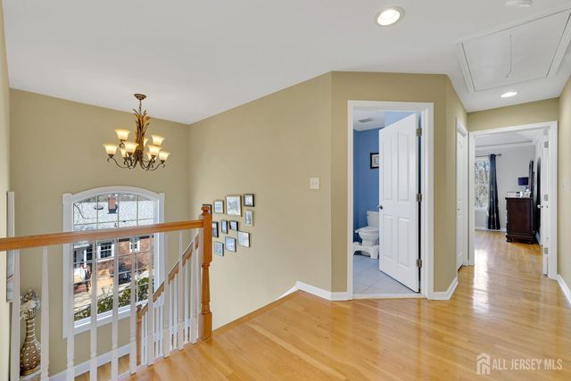 29 Tower Road, Edison, NJ 08820