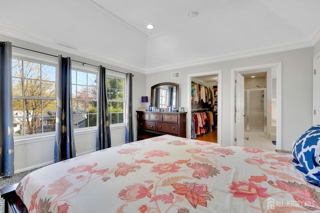 29 Tower Road, Edison, NJ 08820