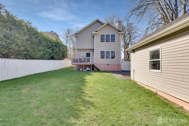 29 Tower Road, Edison, NJ 08820