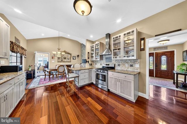 51 SHELLBURNE DR, Wilmington, DE 19803