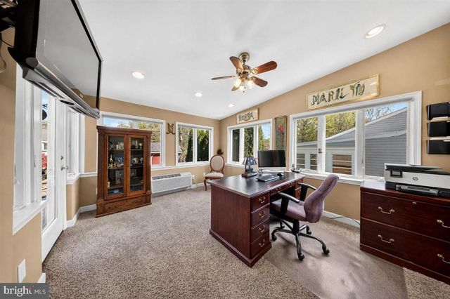 51 SHELLBURNE DR, Wilmington, DE 19803