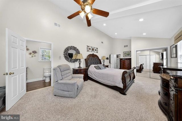 51 SHELLBURNE DR, Wilmington, DE 19803