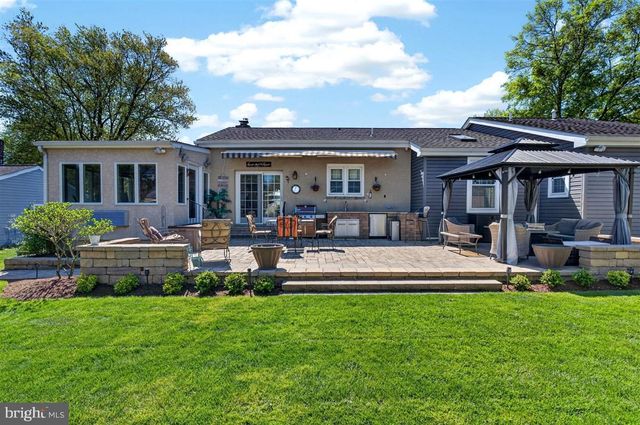 51 SHELLBURNE DR, Wilmington, DE 19803