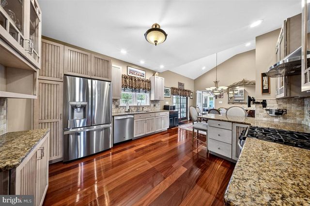 51 SHELLBURNE DR, Wilmington, DE 19803