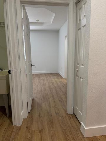 14934 SW 41st Ln 14934, Miami, FL 33185