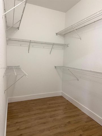 14934 SW 41st Ln 14934, Miami, FL 33185